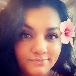 Meet your Posher, Jennylalo